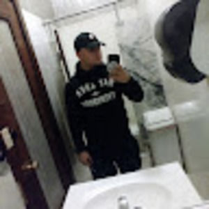 Meet your Posher, Kyle